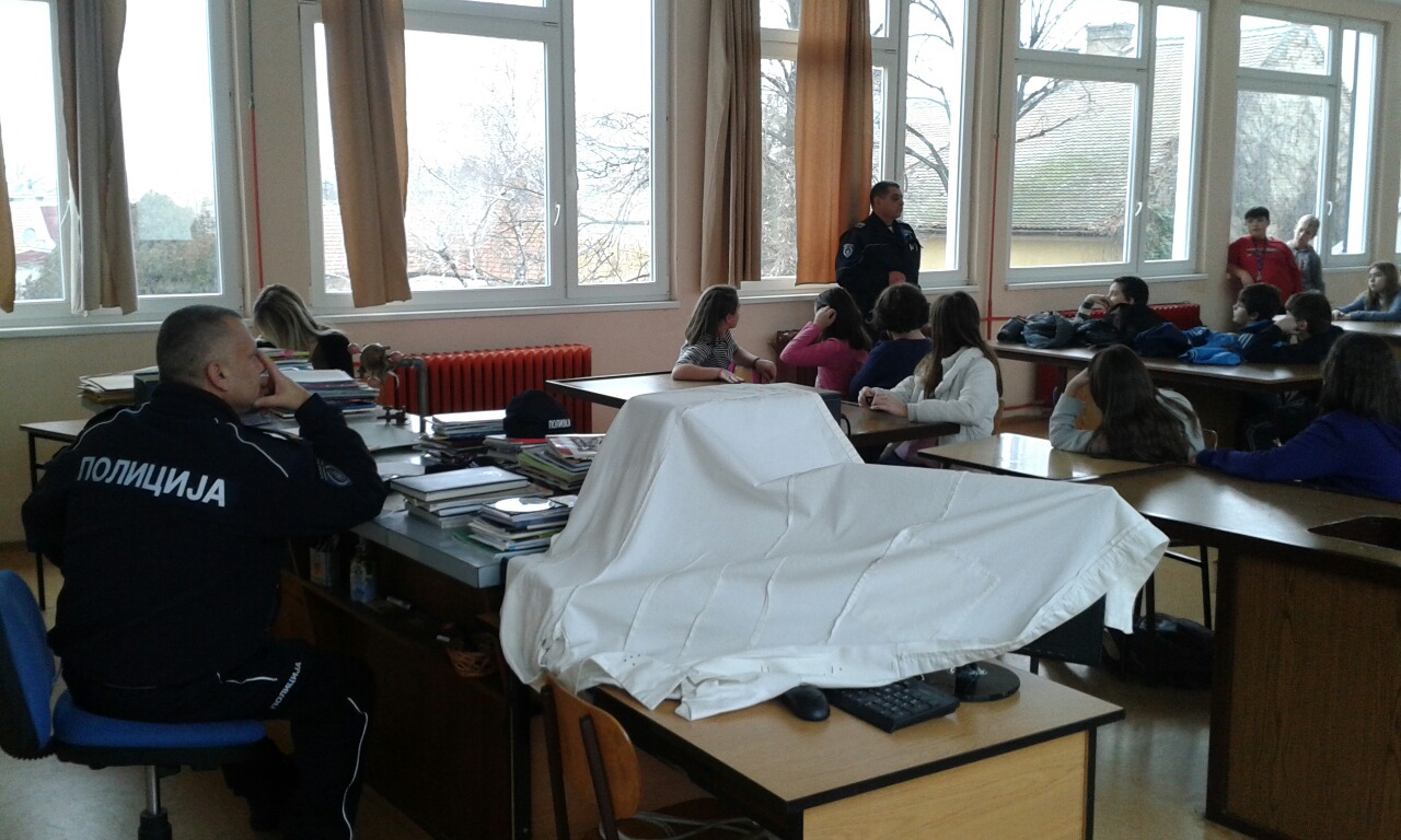 image 59596fd26acdc2fb8ae157dede35a64b759b8376dca9c6a59bca7ea4e330c245 v